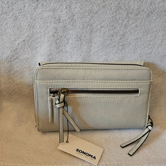 Sonoma NWT snap close RFID blocking light gray ultimate organizer wallet - Picture 2 of 5